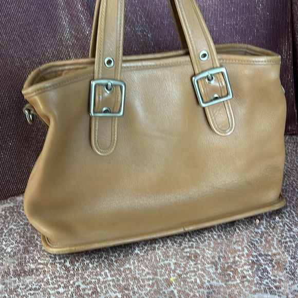 Vintage Coach Camel Legacy Satchel Purse - Picture 4 of 13